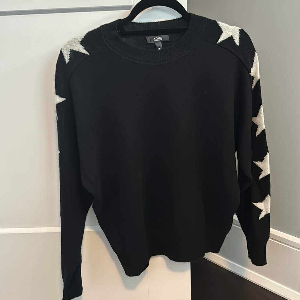 Aqua Cashmere sweater black size small. Excellent condition like new.